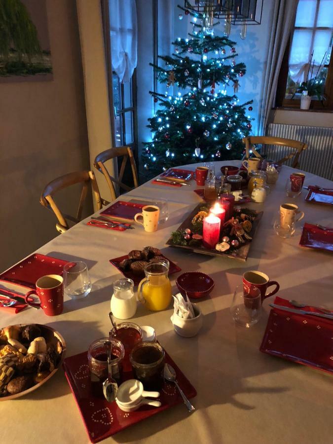 Les Chambres Chez Christine Отрот Екстериор снимка